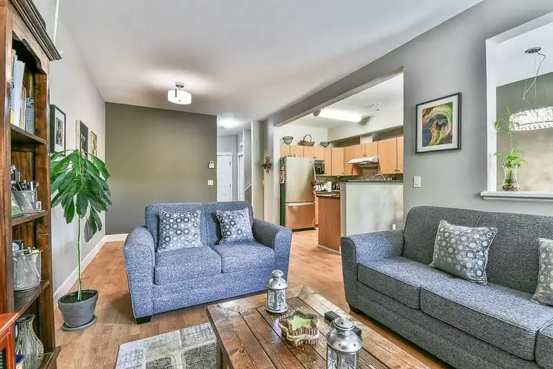 78 14468 73A AVENUE - photo 2 of 4