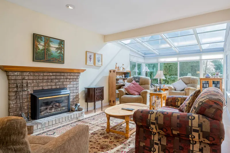 4925 53A STREET - photo 3 of 25