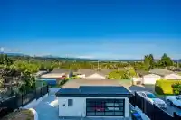 550 RICHMOND STREET - thumbnail 16