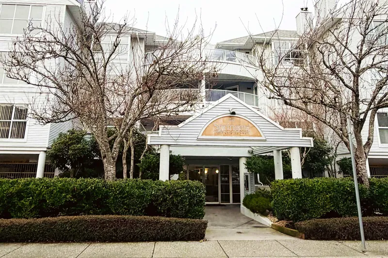 307 8611 GENERAL CURRIE ROAD - photo 3 of 19