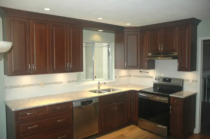 433A BROMLEY STREET - photo 2 of 8