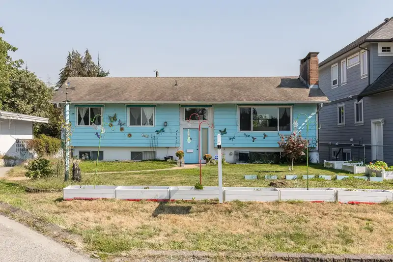 2112 STEVENSON STREET - photo 2 of 39