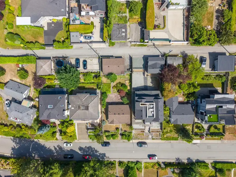 7280 BARNET ROAD - photo 2 of 19