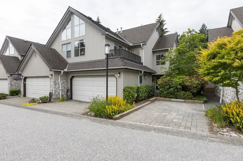 24 1001 NORTHLANDS DRIVE - photo 2 of 30