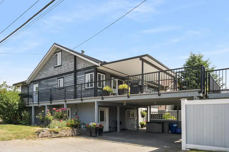4504 W RIVER ROAD ROAD - photo 1 of 38