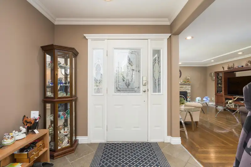 4504 W RIVER ROAD ROAD - photo 4 of 38