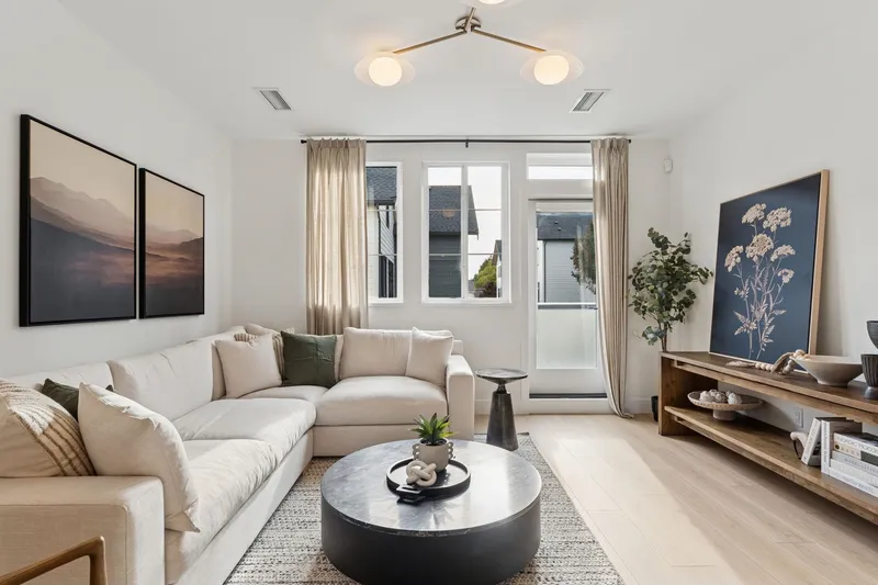 27 10188 NO. 1 ROAD - photo 1 of 25