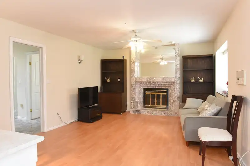 2208 UPLAND DRIVE - photo 3 of 6