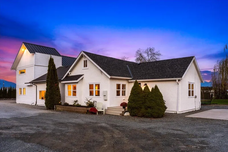 4990 BOUNDARY ROAD - photo 1 of 25