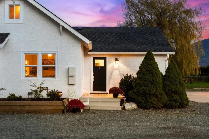 4990 BOUNDARY ROAD - photo 3 of 25