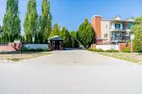 18 19505 68A AVENUE - thumbnail 1
