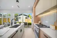 2 5033 PRINCE ALBERT STREET - thumbnail 3