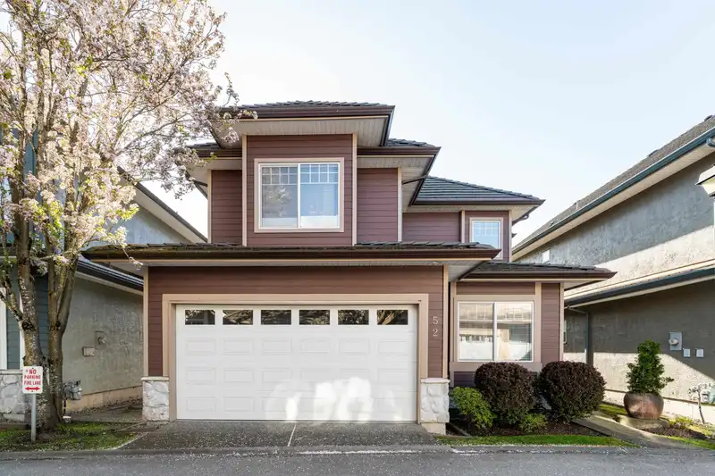 52 3363 ROSEMARY HEIGHTS CRESCENT - photo 1 of 40