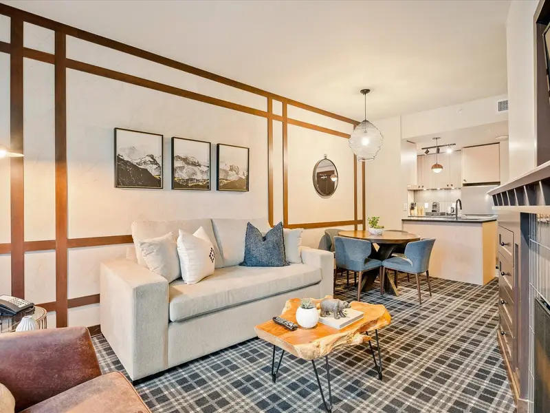 315 4320 SUNDIAL CRESCENT - photo 2 of 23