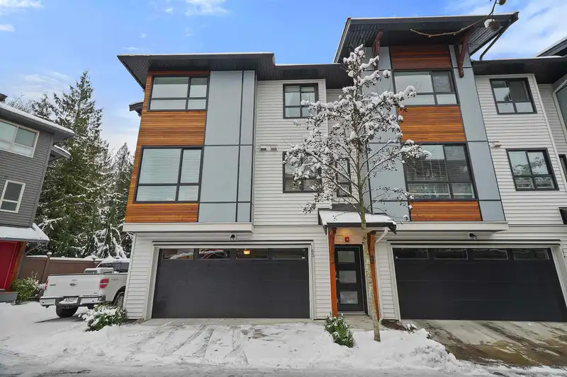 63 8508 204 STREET - photo 1 of 16