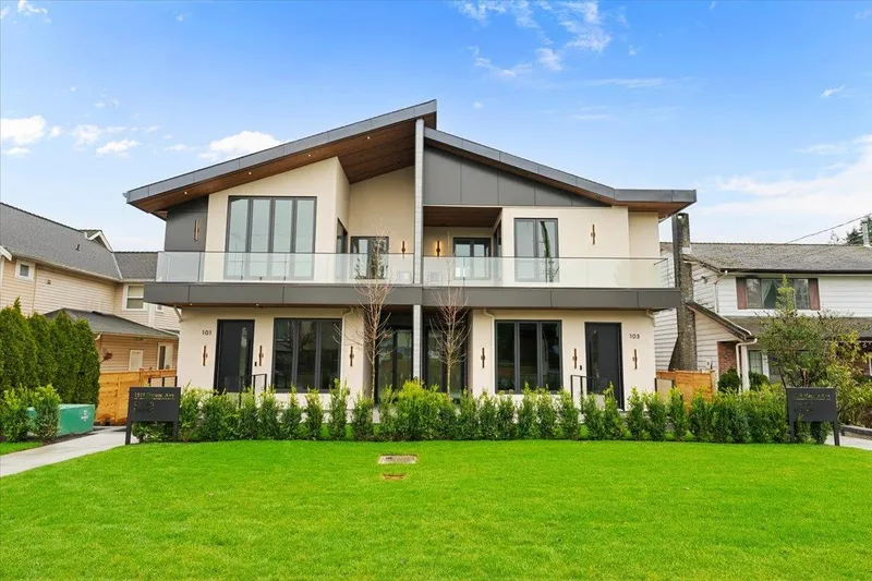 104 1518 HATTON AVENUE - photo 1 of 25