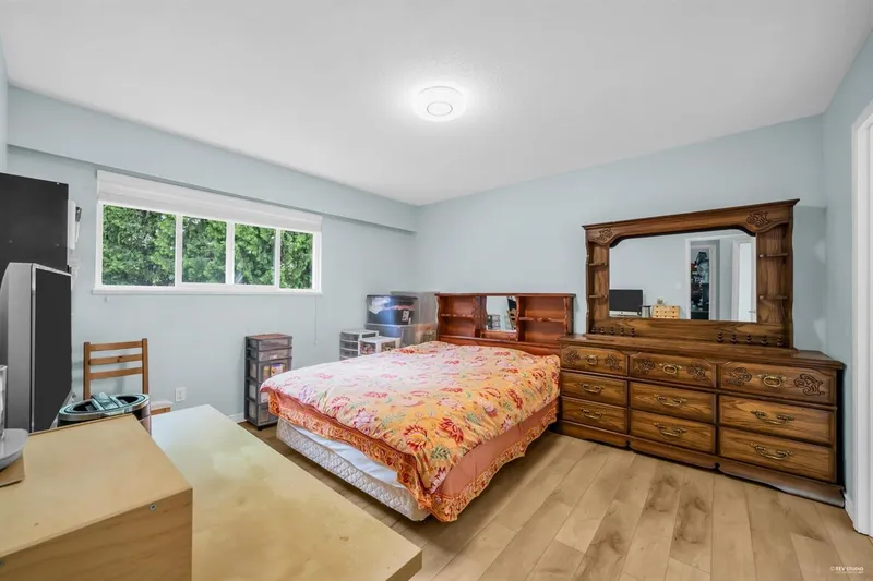 4631 DALLYN ROAD - photo 1 of 16