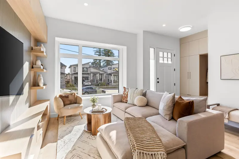 102 16775 21 AVENUE - photo 3 of 25