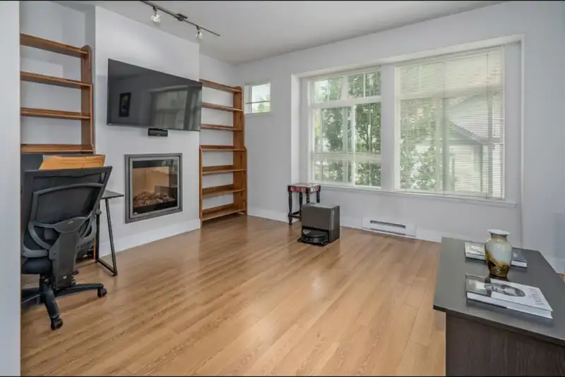 30 6299 144 STREET - photo 2 of 24