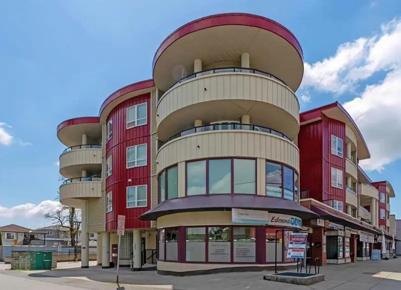 305 7738 EDMONDS STREET - photo 1 of 12