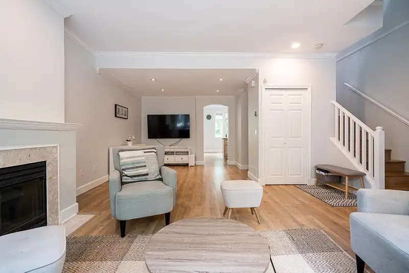 29 7501 CUMBERLAND STREET - photo 3 of 33
