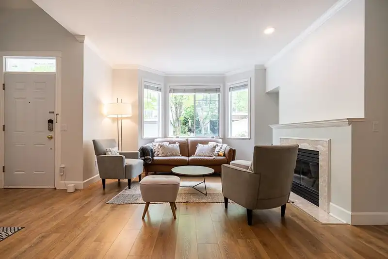 29 7501 CUMBERLAND STREET - photo 4 of 33