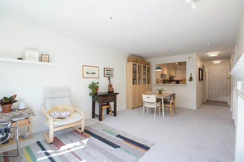 314 5888 DOVER CRESCENT - photo 3 of 28