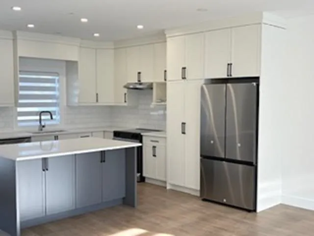 15 32970 TUNBRIDGE AVENUE - photo 4 of 16