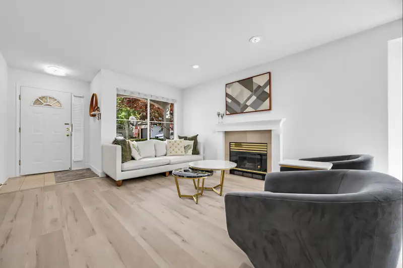 54 8120 GENERAL CURRIE ROAD - photo 3 of 25