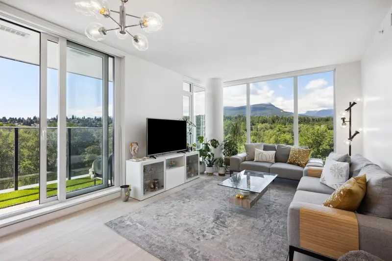 1207 1471 HUNTER STREET - photo 1 of 25