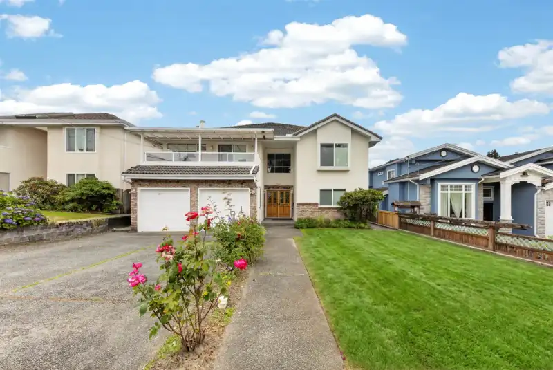 7164 KITCHENER STREET - photo 1 of 39