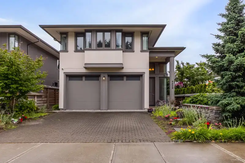 9428 GENERAL CURRIE ROAD - photo 1 of 40