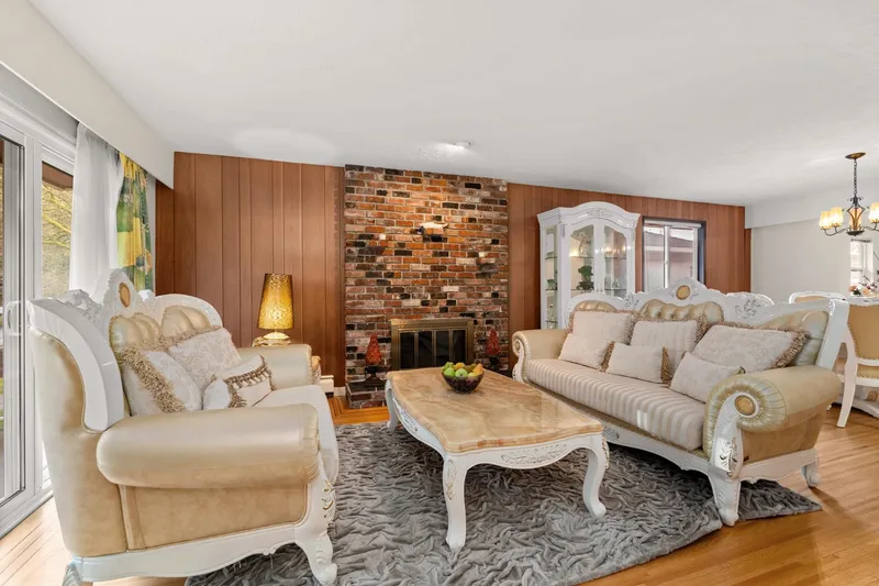 4651 W 16TH AVENUE - photo 3 of 24