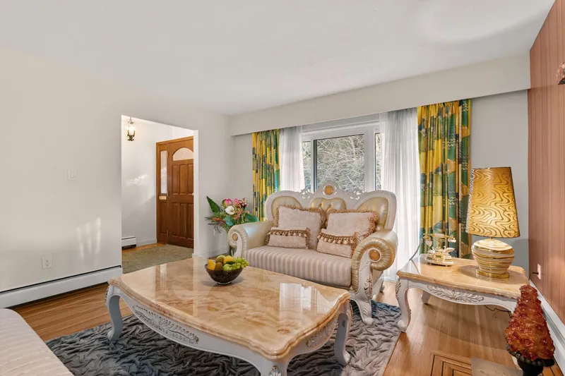 4651 W 16TH AVENUE - photo 4 of 24