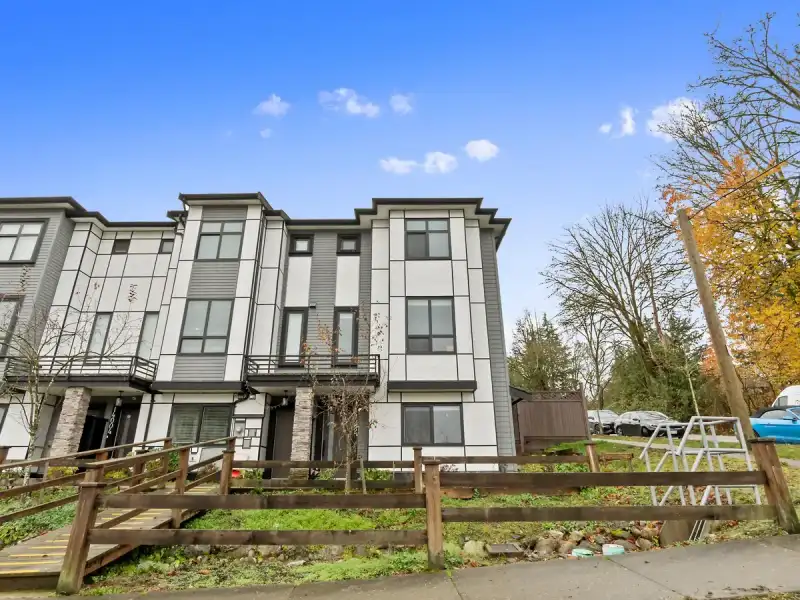 14002 60A AVENUE - photo 1 of 38