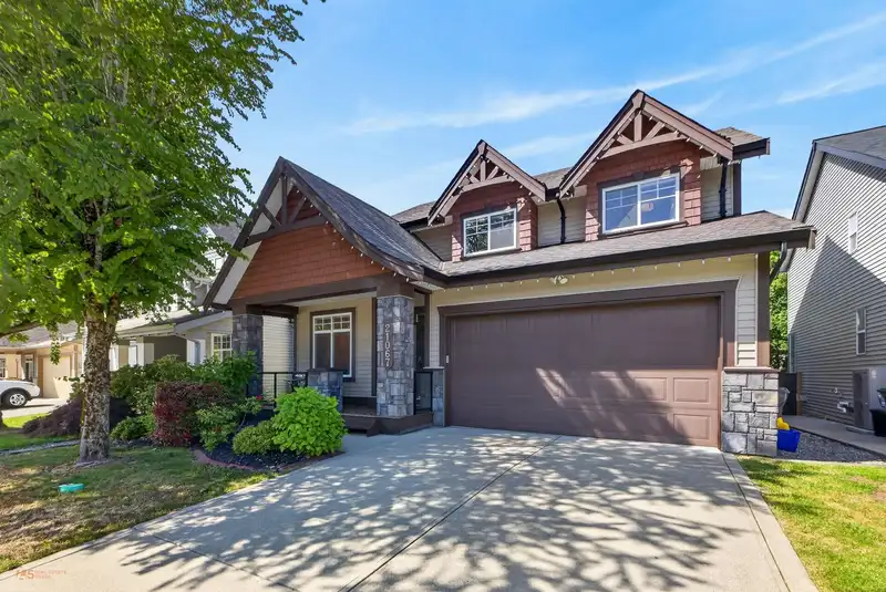 21067 83A AVENUE - photo 1 of 40
