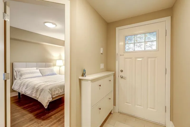 40 2450 161A STREET - photo 2 of 25