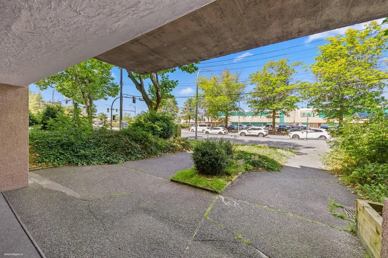 211 8400 LANSDOWNE ROAD - photo 4 of 21