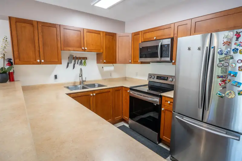 3 624 SHAW ROAD - photo 4 of 16