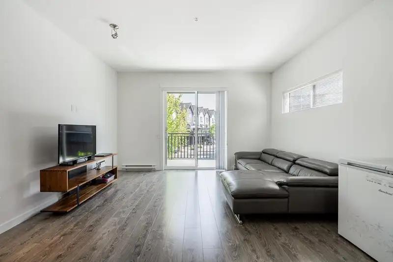 6 2325 RANGER LANE - photo 3 of 40
