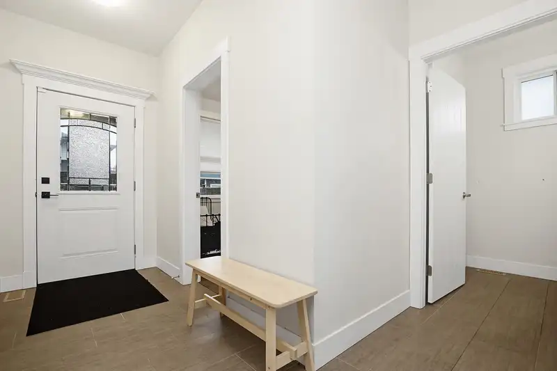 1 7336 MORROW ROAD - photo 4 of 40