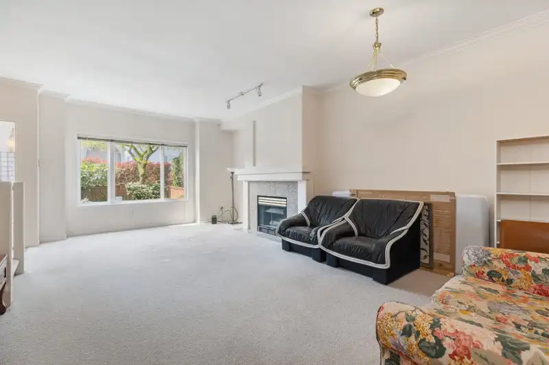 3 7980 MOFFATT ROAD - photo 3 of 35