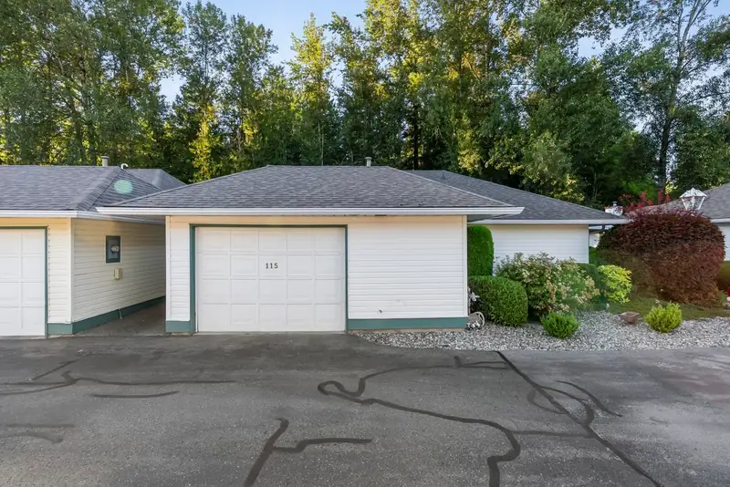 115 10172 141 STREET - photo 2 of 25