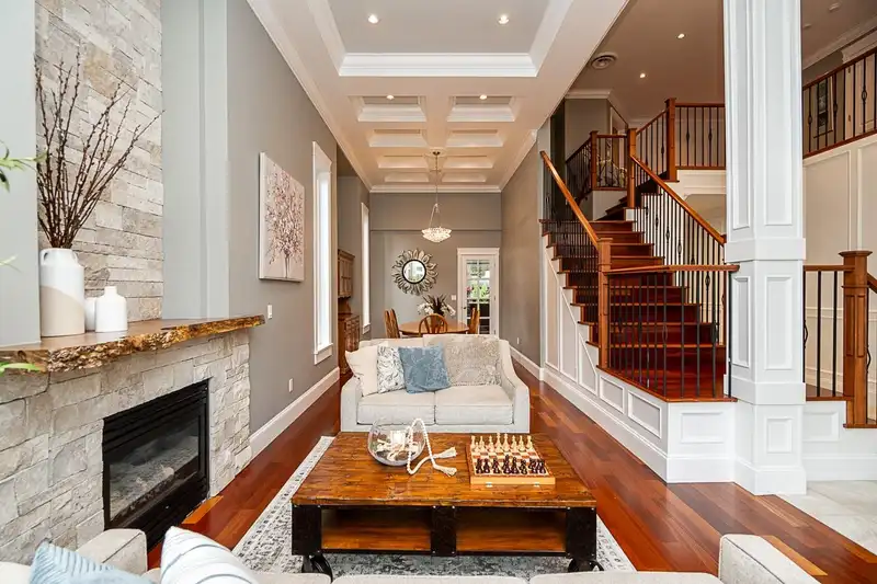 836 SPRICE AVENUE - photo 3 of 40