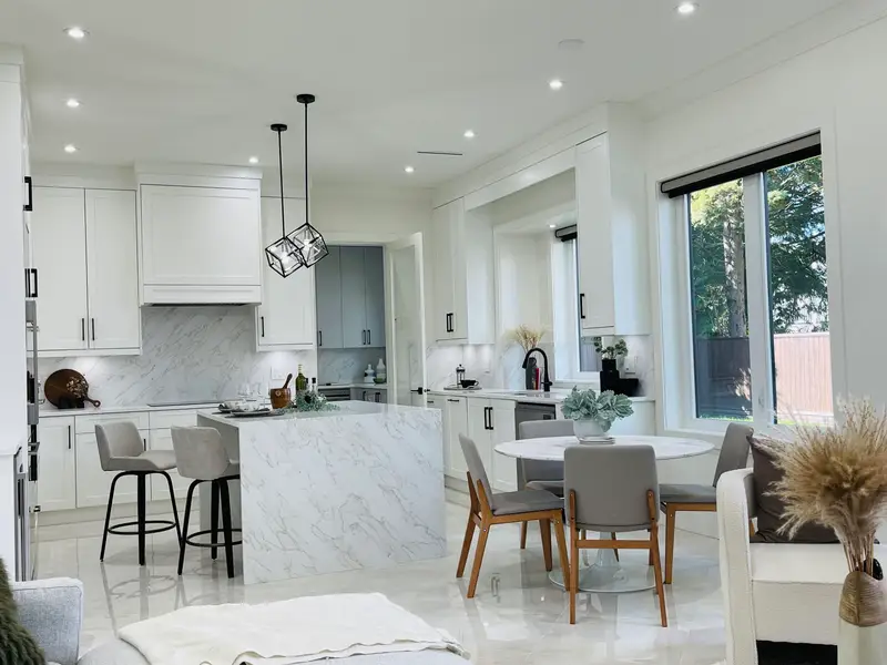 11231 KING ROAD - photo 3 of 25