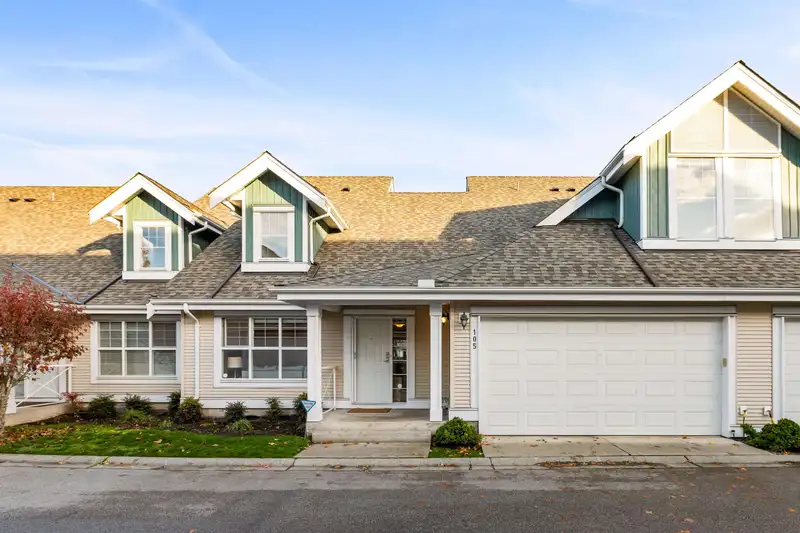 105 16995 64 AVENUE - photo 1 of 40