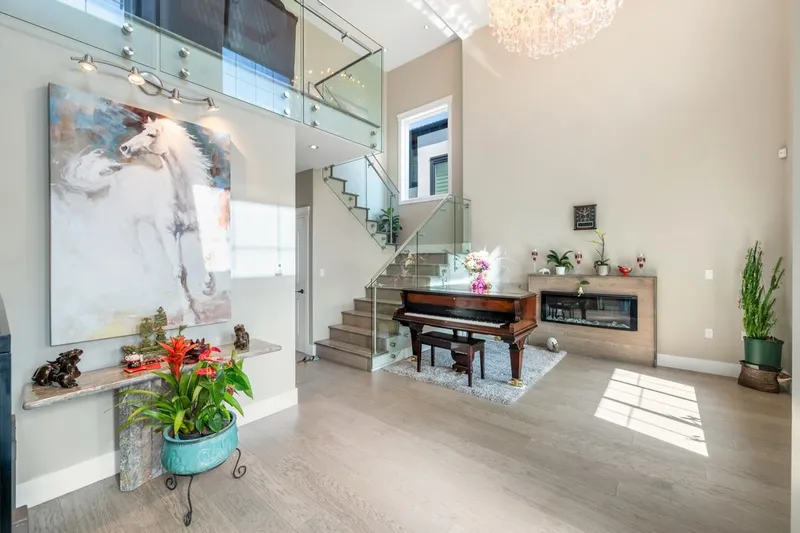 4591 TRIMARAN DRIVE - photo 3 of 25