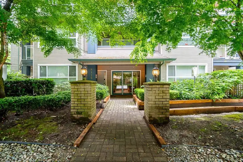116 8115 121A STREET - photo 1 of 39