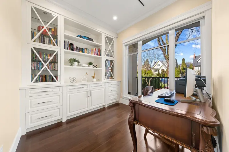 3676 W 28TH AVENUE - photo 4 of 25