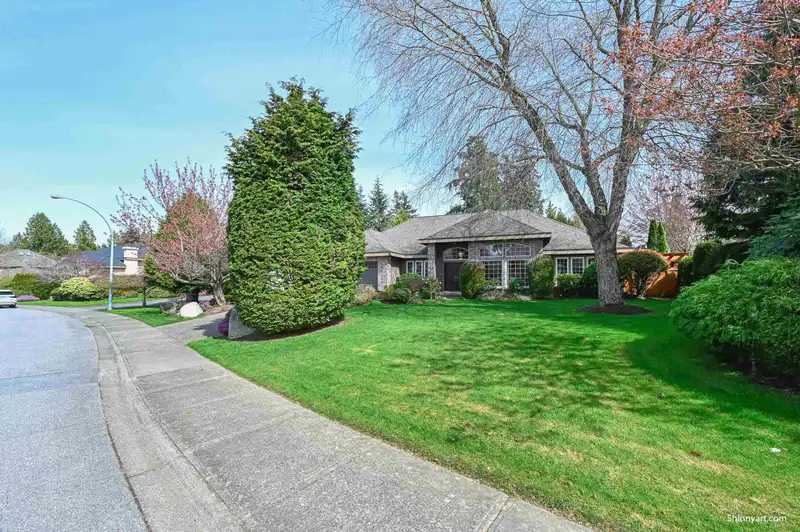 2338 133A STREET - photo 3 of 31